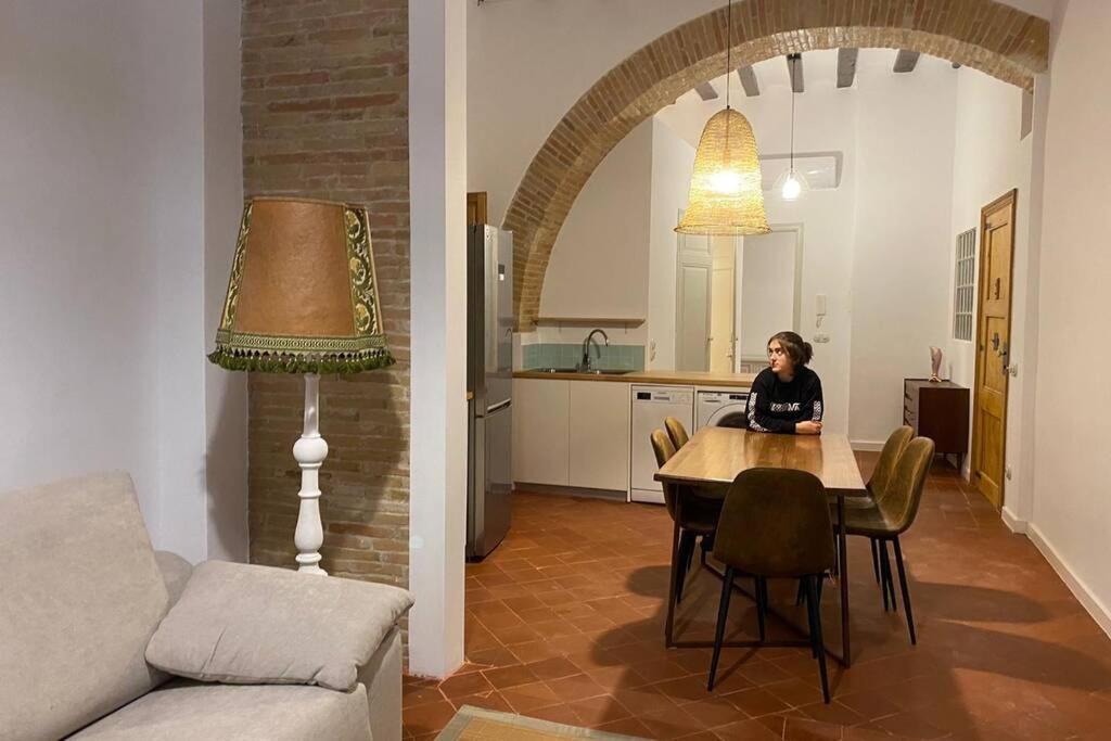 Casa Moner Loft Edifici Historic Centre Medieval De Castello Кастело д'Емпуриес Екстериор снимка