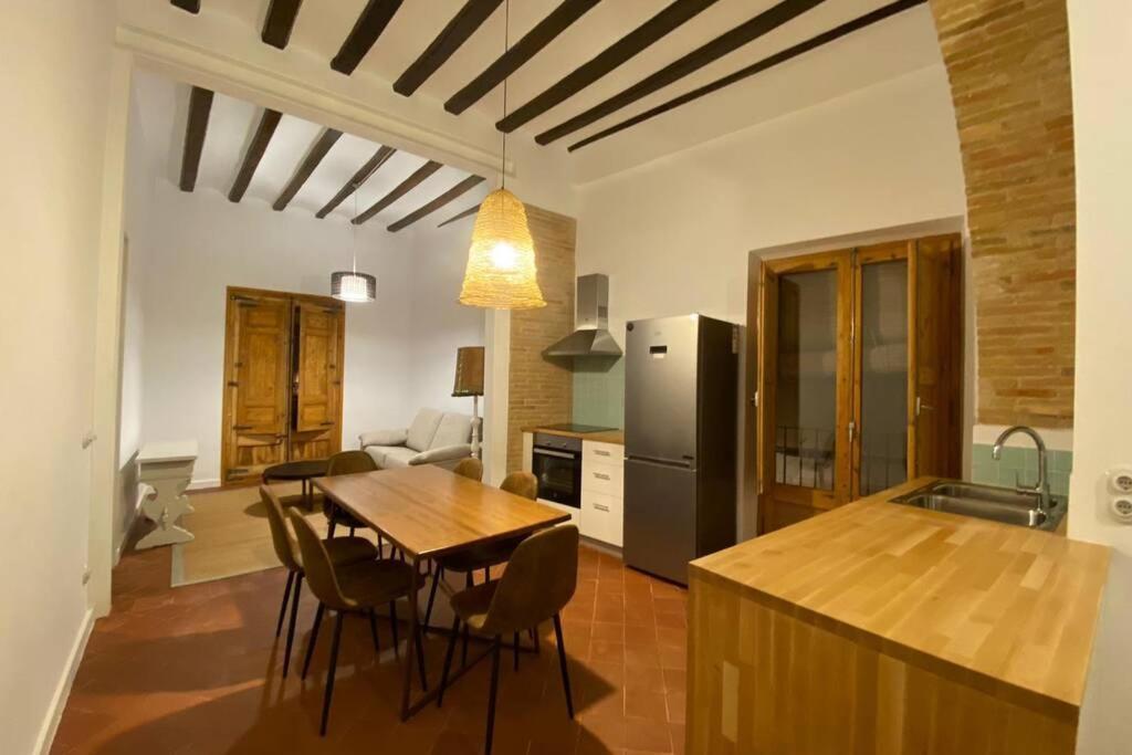Casa Moner Loft Edifici Historic Centre Medieval De Castello Кастело д'Емпуриес Екстериор снимка